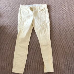 Yellow jeans